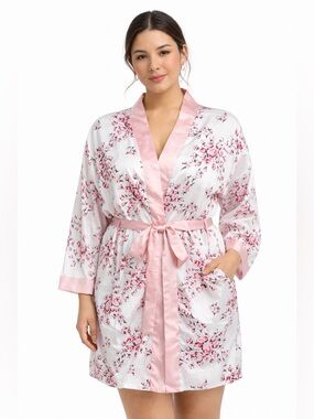 Morgan Lane x FabFitFun Allie Satin Floral Robe One Size Kimono Style Pink White